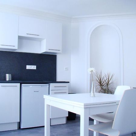 Bel Appartement Coeur De Ville Труа Номер фото